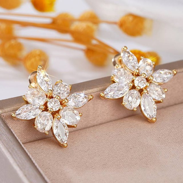 Huitan Ohrstecker, Blumendesign, Gold, Zirkonia, Damen - Bild 1