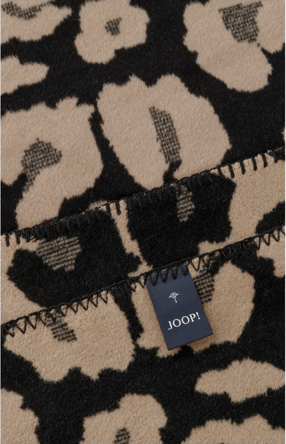 Wohndecke JOOP! LEO in Taupe mit Animal-Print aus Baumwolle und Polyester - Bild 3