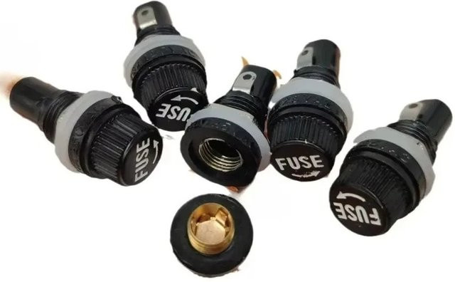 Schraubverschluss Sicherungshalter mit 12-mm-Gewinde für Plattenmontage, Schwarz, 15 A / 125 V und 10 A / 250 V - Bild 1