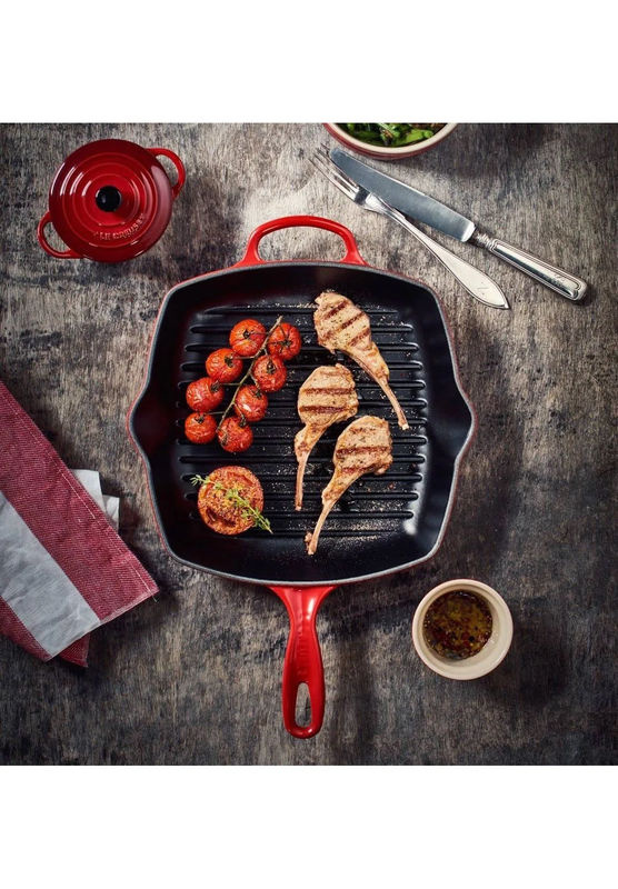 Le Creuset Grillpfanne Signature aus Gusseisen, quadratisch, Kirschrot, Durchmesser: 26 cm - Bild 3