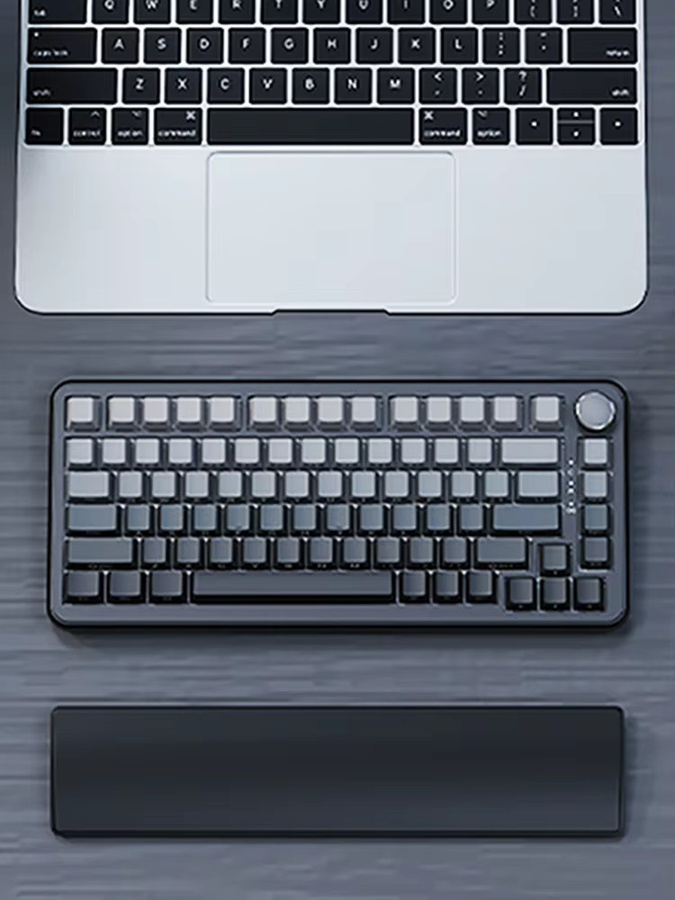 APWIKOGER Handgelenkauflage für Gaming-Tastaturen aus Memory-Schaum in Schwarz, ergonomische und rutschfeste Handstütze für 81-Tasten-Tastaturen - Bild 6