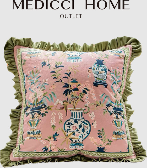 Medicci Home Dekorativer Kissenbezug Art Of Flower Arrangement aus Samt mit floralem Design und Rüschen im Euro Sham Stil - Bild 1