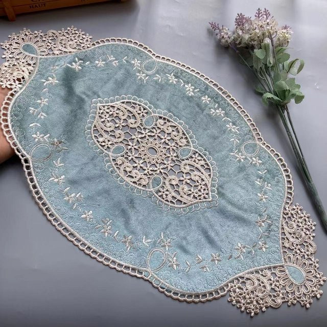 Yiran Furniture Tischset mit Blumenstickerei im europäischen Stil aus Spitze, B/B/H: 51 x 29 cm - Bild 1