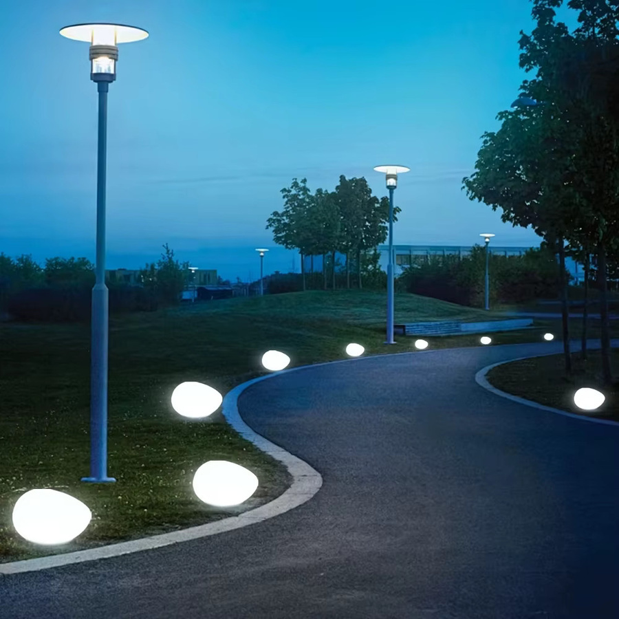Leclstar Solar-Rasenlampe in Weiß, wasserdichte Kieselstein-Gartenleuchte zur Landschaftsbeleuchtung für Wege und Garten - Bild 4