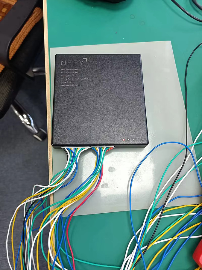 NEEY 4TH Smart Active Balancer für LiFePO4, Li-Ion und LTO Batterien, 2S-24S, 20V-100V, Farbe: Schwarz - Bild 3