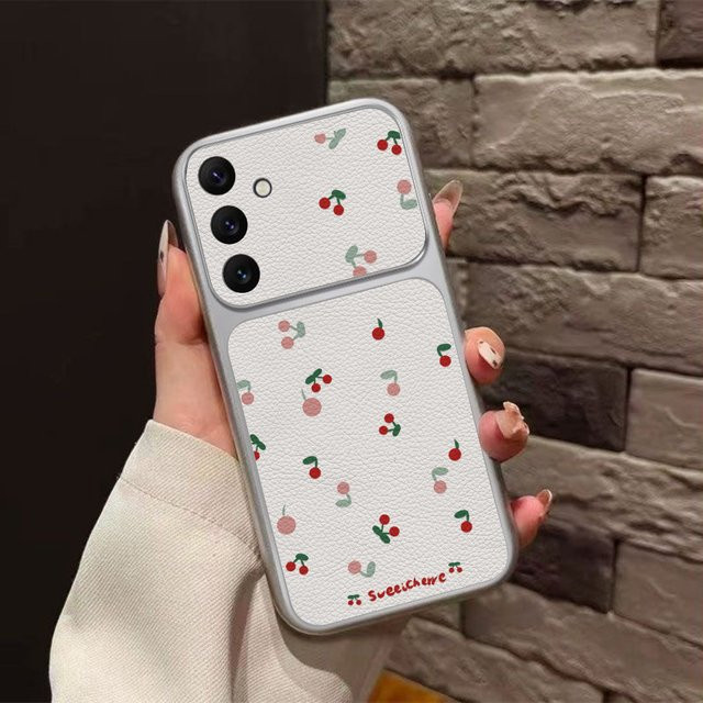 Stoßfeste Handyhülle aus Leder mit Kirschmuster und Trageriemen für Samsung S26 Ultra S25 A26 A17 A56 A36 A07 - Bild 1