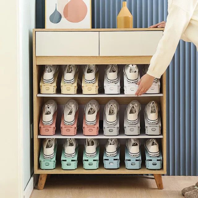 4er-Set Platzsparende Schuh-Organizer in Grau zur Ordnung deiner Schuhe im Schrank - Bild 1