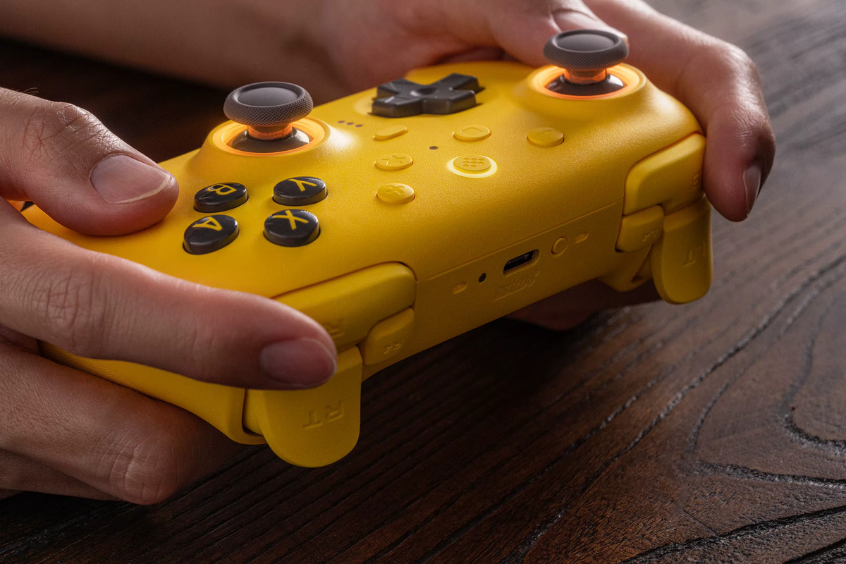 8BitDo Ultimate 2 Bluetooth-Controller in Gelb für Nintendo Switch und PC mit TMR-Joystick und Hall-Effekt-Trigger - Bild 2