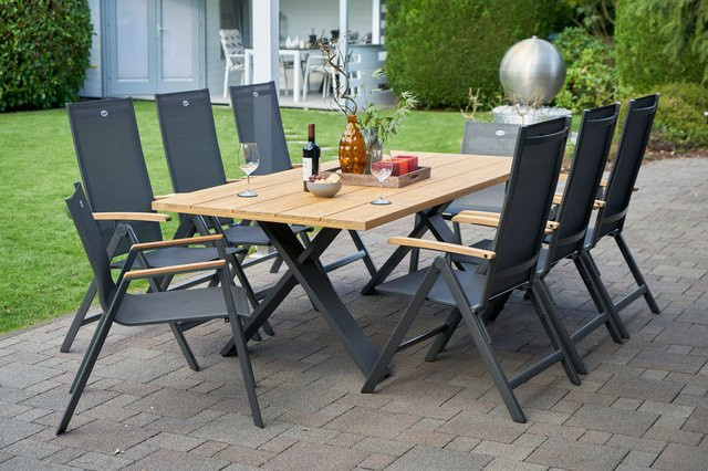 Hartman Xanadu Aruba Garten-Essgruppe aus Aluminium und Teakholz in Anthrazit mit 2 Stapelsesseln und 6 Klappstühlen, B/T: 220 x 100 cm - Bild 1