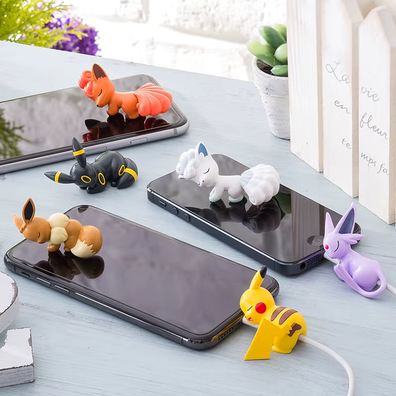 Bandai Pokemon USB-C Kabel-Schutz mit Anime-Cartoon-Figuren Pikachu Eevee Squirtle - Bild 3
