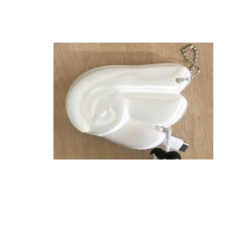 3D-Flügel-Silikon-Kabelorganizer für Kopfhörer in Weiß als stoßfeste Aufbewahrungshülle und niedlicher Taschenanhänger - Bild 2