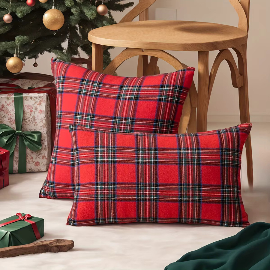 2 Stück DUTRIEUX Weihnachts-Kissenbezüge mit Schottenkaromuster in Rot und Grün, rechteckig, ohne Einsätze, B/H: 30,48 x 30,48 cm und B/H: 45,7 x 18 cm - Bild 3