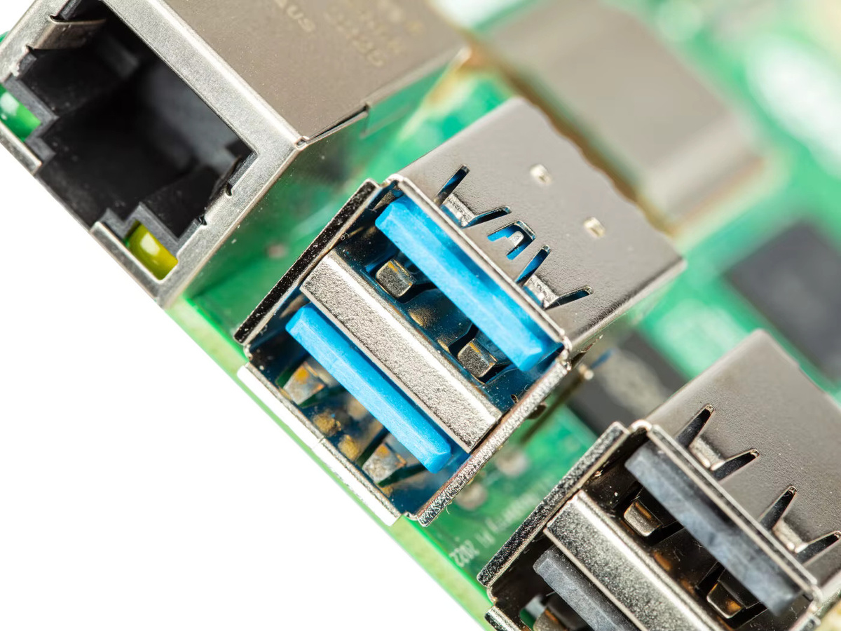Raspberry Pi 5 Single Board Computer mit Cortex-A76, PCIe, Gigabit Ethernet und USB 3.0 in Grün - Bild 2