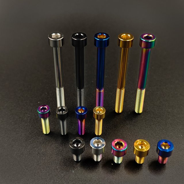 Ti-meda Tech Titan-Schrauben Set für Fahrrad MTB und Rennrad in Blau oder Multicolour, M5 und M6 mit verschiedenen Längen von 12 bis 60 mm - Bild 1