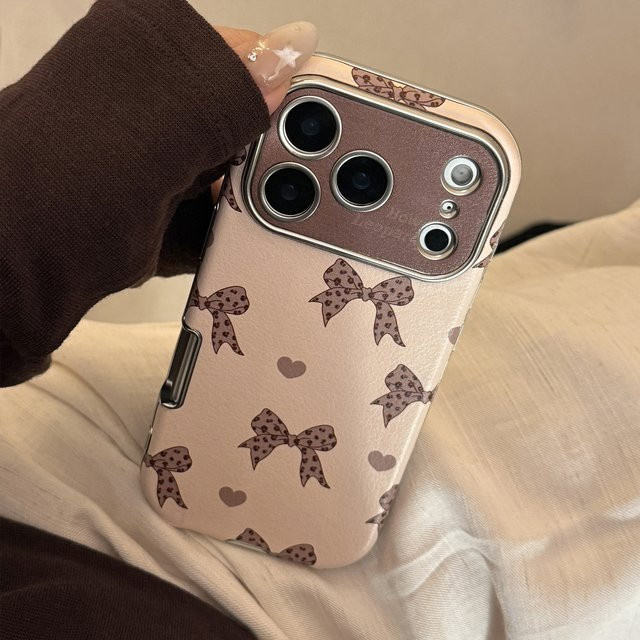 Stoßfeste Leder-Schutzhülle mit Retro-Leopardenmuster und Schleife für iPhone 12 bis 17 Pro Max Plus in Braun und Beige - Bild 1
