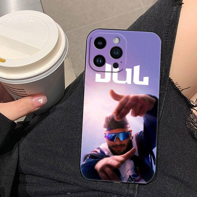 Sängerin JuL C'est Pas Des Lol Schutzhülle aus TPU für Apple iPhone 17 16 15 14 13 12 11 Pro Max Plus XR in Multicolour - Bild 1