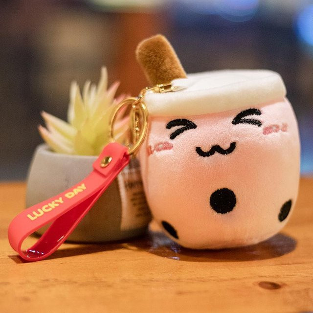 GDzaccly Boba Frucht Bubble Tea Rucksack Anhänger Plüschtier, 10cm - Bild 1
