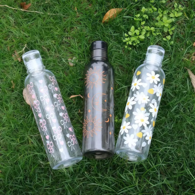 Fantia Motivations-Wasserflasche für Kinder mit floralem Print, Weiß-Transparent, 480 ml - Bild 2