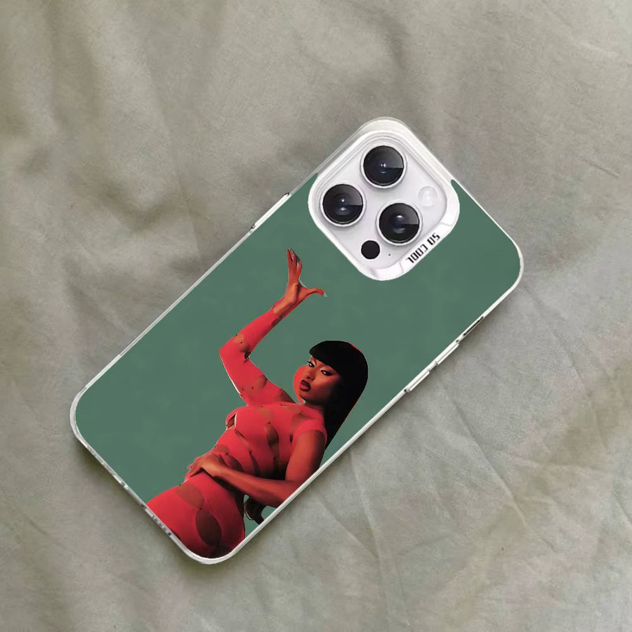 Stoßfeste Handyhülle im M-Megan Thee Stallion Rapper Design für iPhone Modelle in Silber - Bild 5