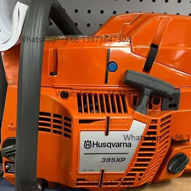 Husqvarna Kettensäge 395XP 369XP in Orange mit 5,2 kW und 24-Zoll Führungsschiene für die Baumfällung - Bild 1