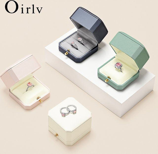 Oirlv Schmuckring Box Doppel Ring Organizer in Grün mit geometrischem Design - Bild 1
