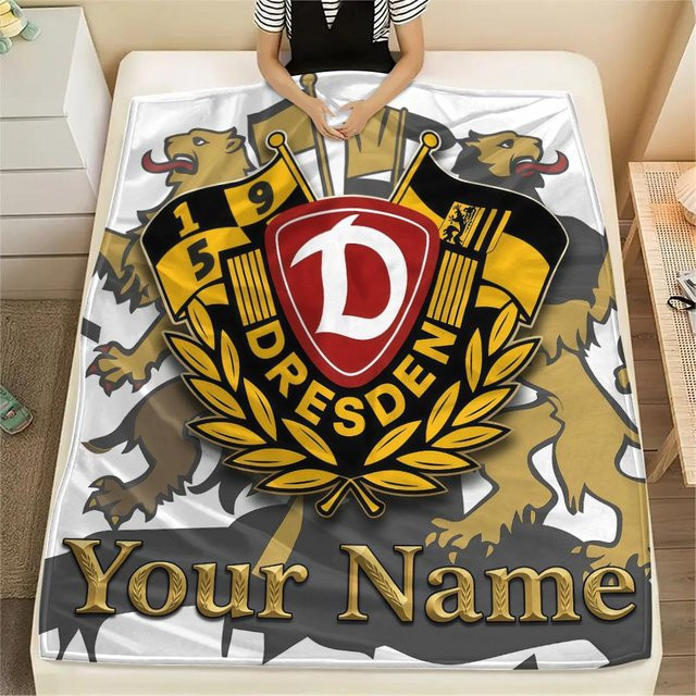 Personalisierte Namensdecke mit SG Dynamo Dresden Muster aus Flanell, B/B: 130 x 150 cm - Bild 1