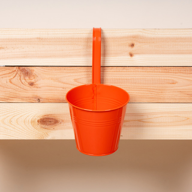 Hängender Metall Übertopf von BLUME2000 in Orange für Haus und Außenbereich, Höhe: 26,5 cm, Breite: 14,8 cm, Tiefe: 14,8 cm - Bild 1