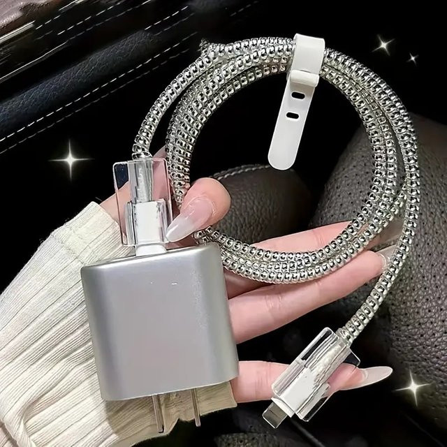 Silberne Schutzhülle für Ladegeräte zur schnellen Ladung kompatibel mit iPhone 11 bis iPhone 18 - Bild 1