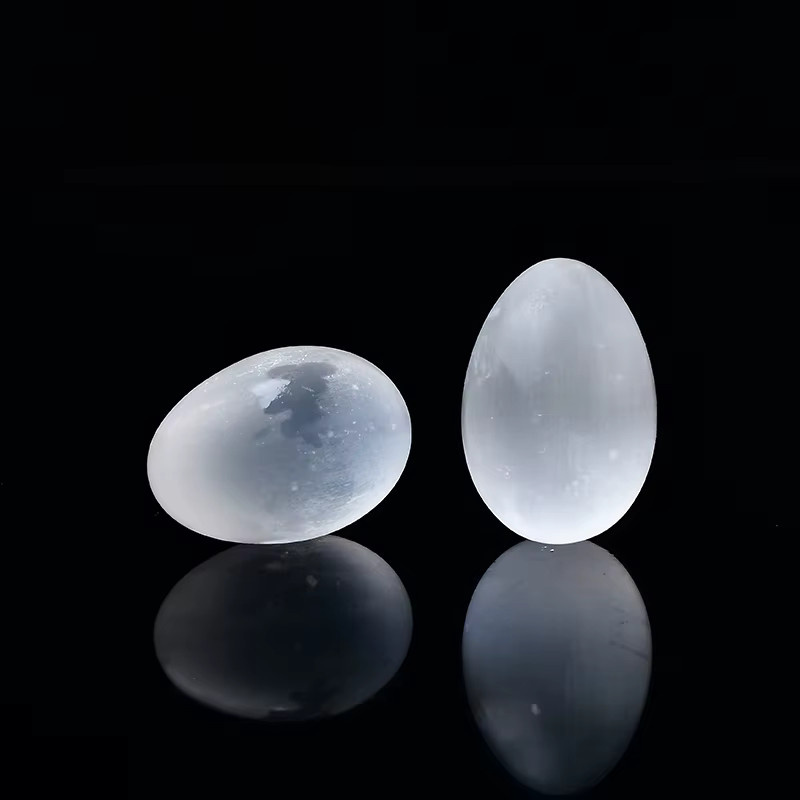 RYCRYSTAL Selenit Ei aus natürlichem Quarz, weißer Kristallstein in ovaler Form zur Dekoration und Energieheilung - Bild 2