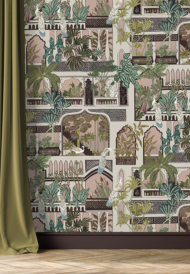 Josephine Munsey Tapete Peacock Arches in Blush Pink mit botanischem Art Nouveau Design - Bild 1