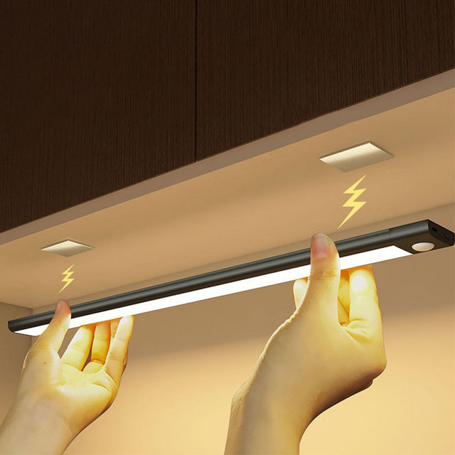 CENSHION LED-Schrankleuchte Typ C mit Bewegungsmelder, wiederaufladbar, Nachtlicht für Küche und Möbel, Schwarz - Bild 1
