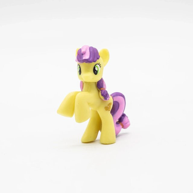 Hasbro My Little Pony Twilight Sparkle Prinzessin Luna Applejack Rarity, Einzelfigur, ab 14 Jahre - Bild 1