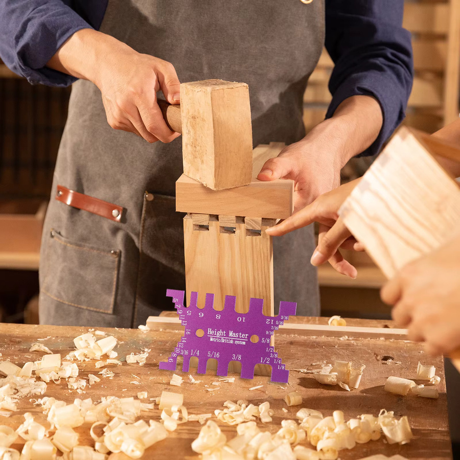Metrische Schwalbenschwanzlehre aus Aluminiumlegierung in Lila als Messgerät für Zapfenlücken und Tiefenmesser für die Holzbearbeitung - Bild 3
