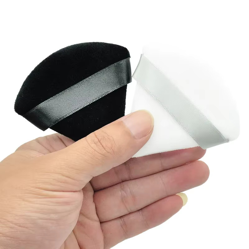 Dreieck Samt Puderquaste, Mini Make-up Schwamm, Schwarz, Unisex - Bild 5