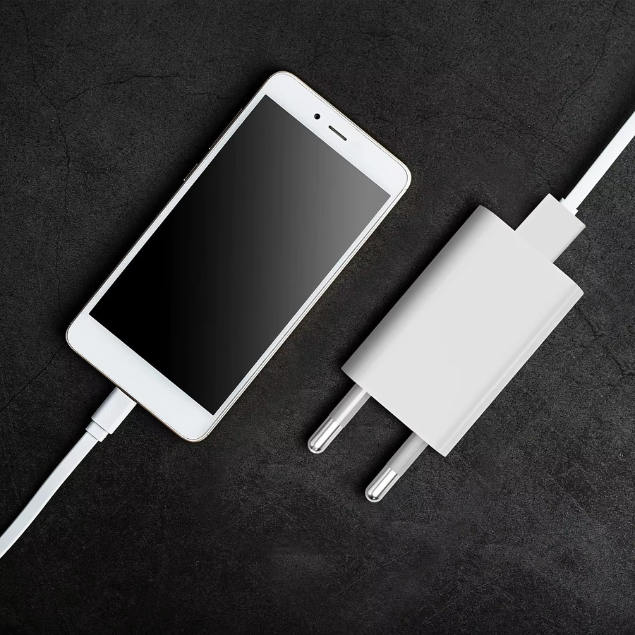 TAQKRED USB-Wandadapter Ladegerät 5W 5V 1A mit USB-A Anschluss in Weiß - Bild 3