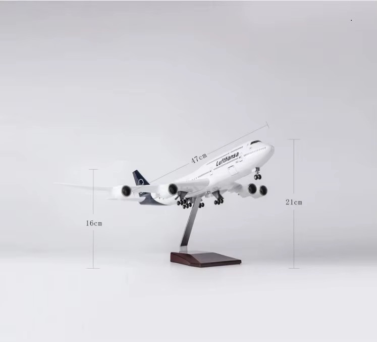 Lufthansa B747 Flugzeug Modell aus Harz in Weiß, 47 cm Display Ornament - Bild 2