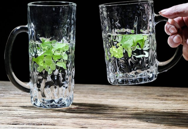 Creative Home Glasbecher mit Griff und Baummuster in Transparent - Bild 1