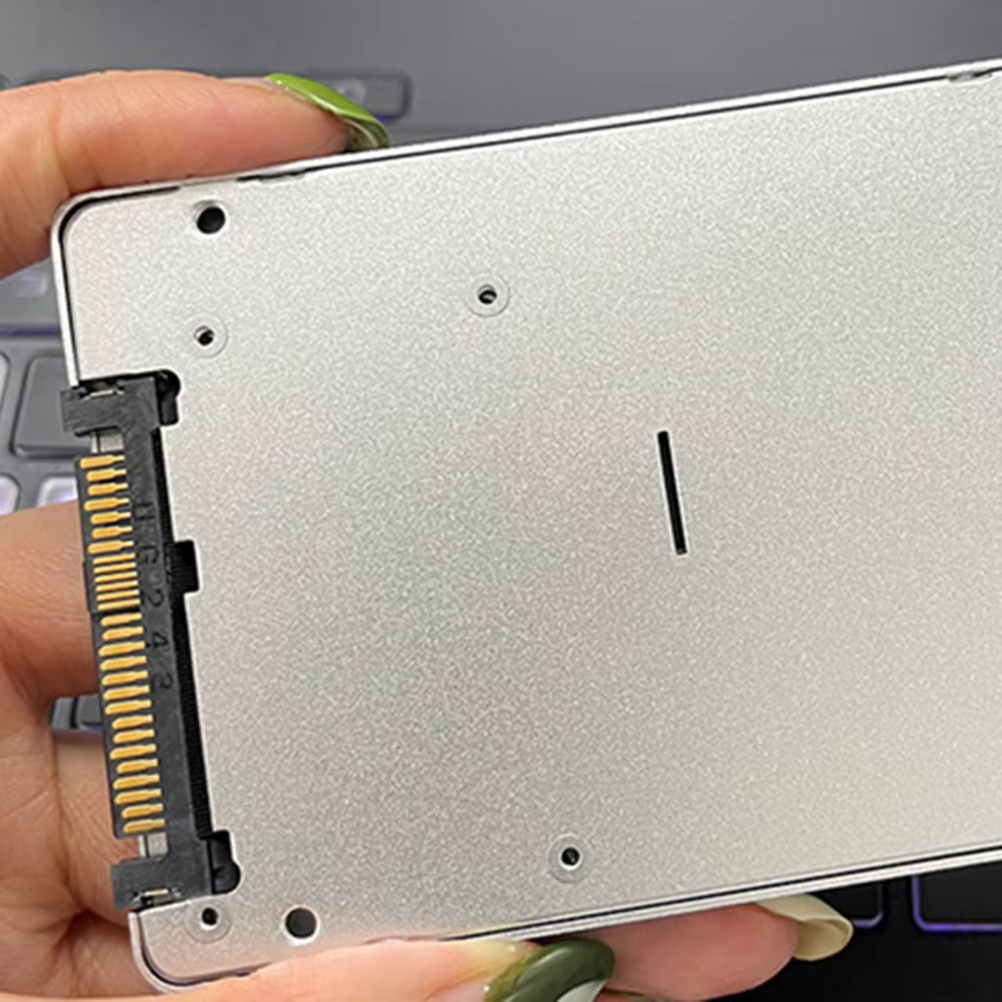 ALLOET M.2 NVMe zu U.2 Adapterkarte mit Gehäuse für NGFF SATA und NVMe SSDs, SFF-8639 Anschluss - Bild 3
