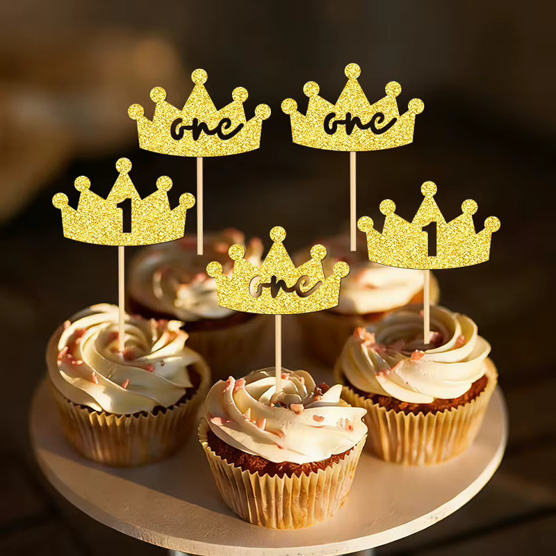 YOMDID 24 Stück Glitzer-Kronen-Cupcake-Topper in Gold für Geburtstag und Babyparty als Kuchenaufsätze und Partydekoration - Bild 2