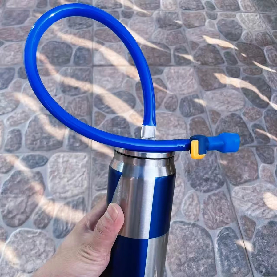 F1 RB Treiber Wasserflasche im Design von Max Verstappen - Bild 3