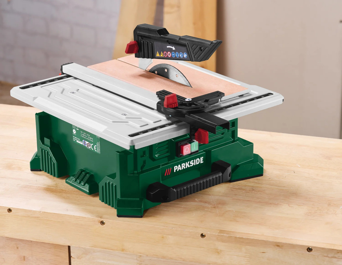 Parkside Fliesenschneidemaschine PFS 800 A1 in Grün - Bild 2