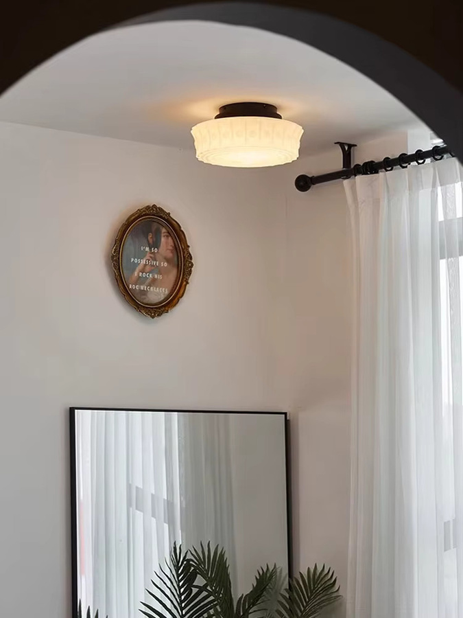 LINCCW Pendelleuchte aus Glas und Metall in Beige mit dreifarbigem Licht für Wohnzimmer, Schlafzimmer und Flur, Durchmesser: 18 cm, Höhe: 35 cm - Bild 2
