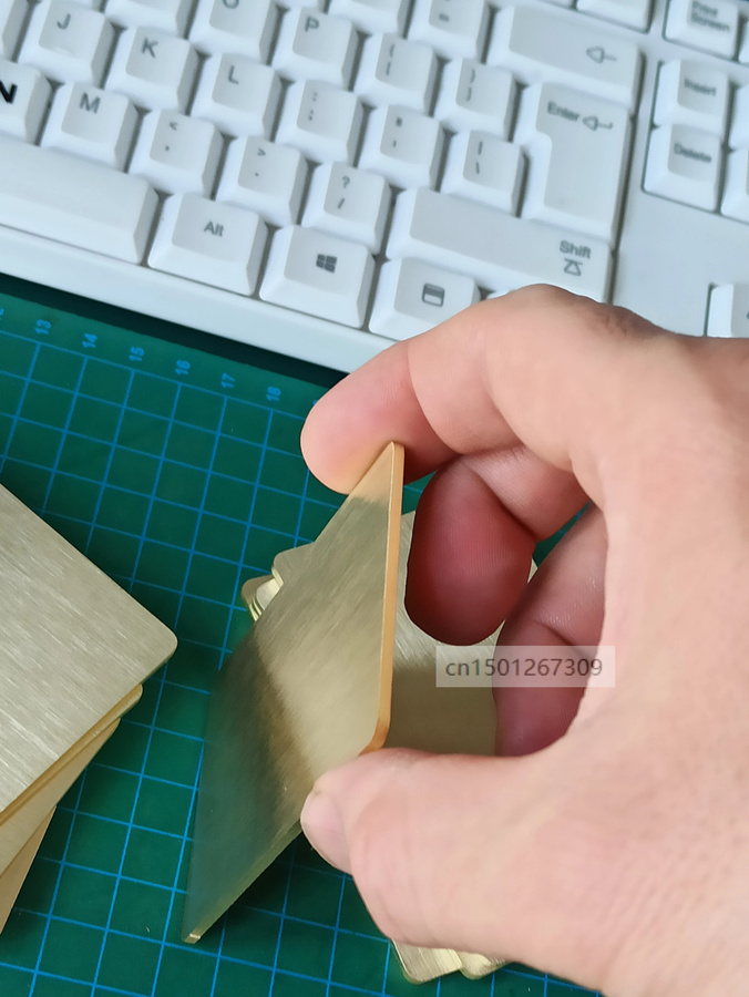 STORKFLY Visitenkarten aus massivem Messing in Gold, 2 mm dicke Metallplatten für Lasergravur und Stempelhandwerk - Bild 4