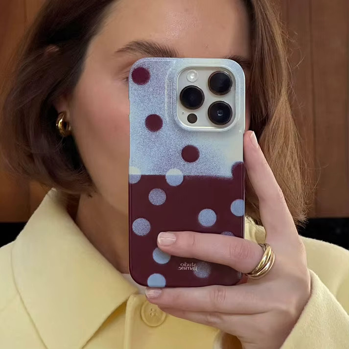 Clmj Handyhülle Plum Polka Dot mit Doppelschicht-Abdeckung für iPhone 11 bis iPhone 17 Pro Max in Lila - Bild 2