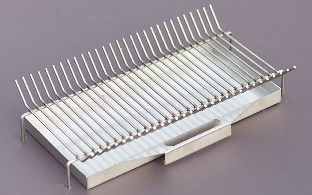 Aschekasten aus Edelstahl in Feuerrost-Optik für Gartengrillkamine, B x H: 55 x 29 cm - Bild 1