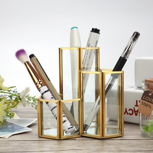 mfySpace Schreibtisch-Organizer aus Glas als sechseckiger Stifthalter und Make-up-Pinselhalter in Beige und Gold - Bild 1