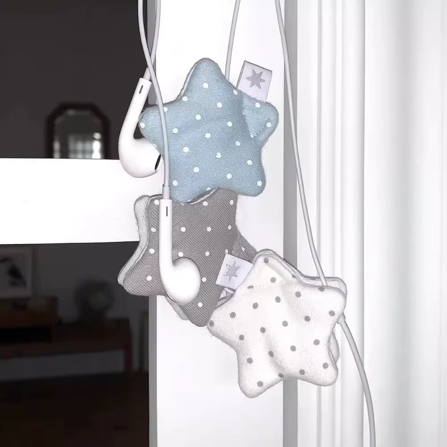 Koreanischer Stern-Kopfhörer-Organizer mit Polka-Dot-Muster für Datenkabel und Kabel, Mehrfarbig - Bild 1