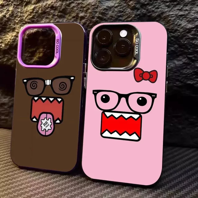 Stoßfeste Domo-Kun Handyhülle für Apple iPhone 11 bis iPhone 17 Pro Max in Schwarz mit mattem Design - Bild 1