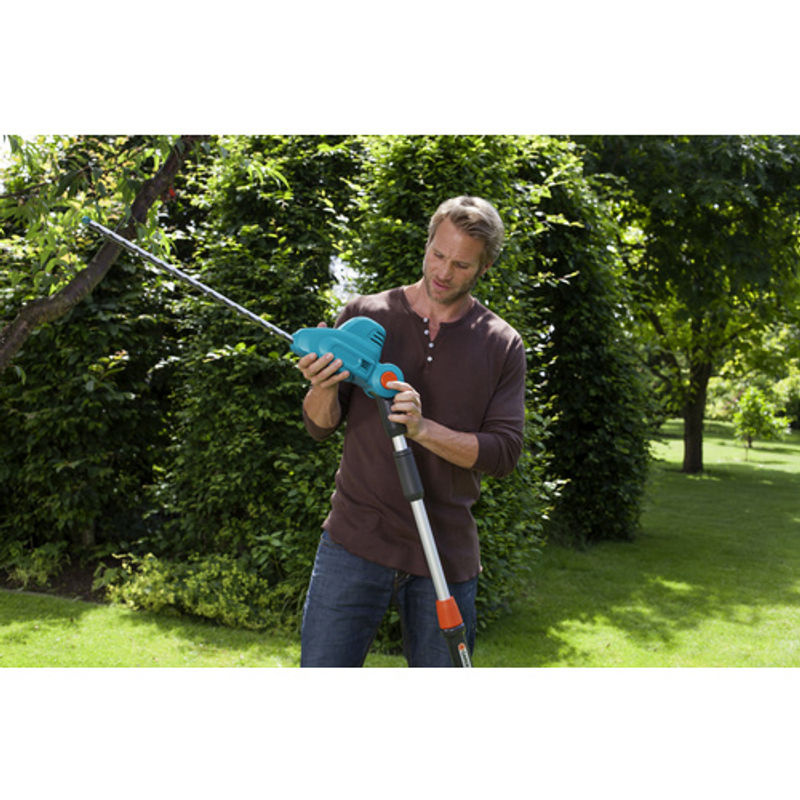 Gardena Elektro-Teleskop-Heckenschere THS 500/48 mit 500W und 48 cm Schnittlänge in Türkis - Bild 4