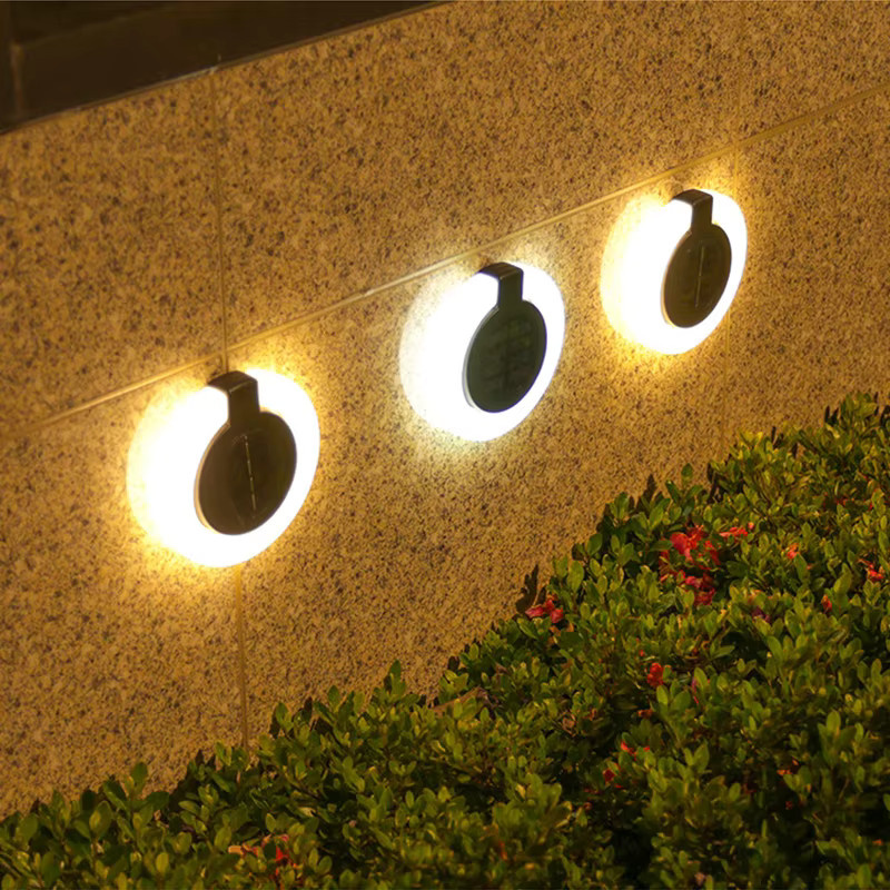 4er-Pack Solar-Außenleuchten mit LED in Warmweiß, wasserdichte Stimmungsbeleuchtung aus Kunststoff für Garten, Terrasse und Gehweg - Bild 5